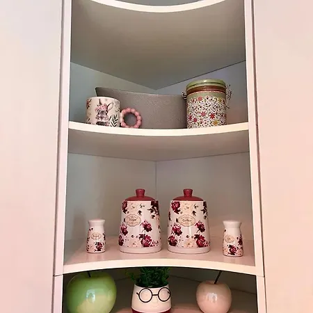 Mor Maison City-center Few Free Private Parking Apartment