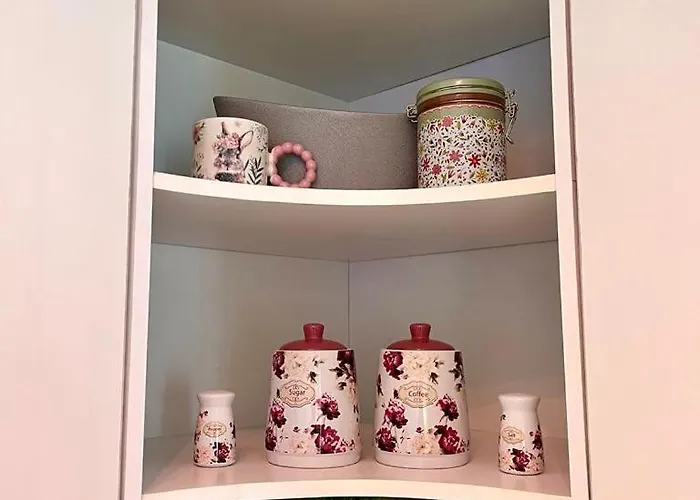 Mor Maison City-center Few Free Private Parking Apartment